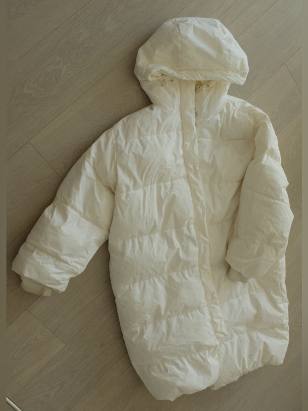 Cream Down Winter Puffer Jacket Lightweight